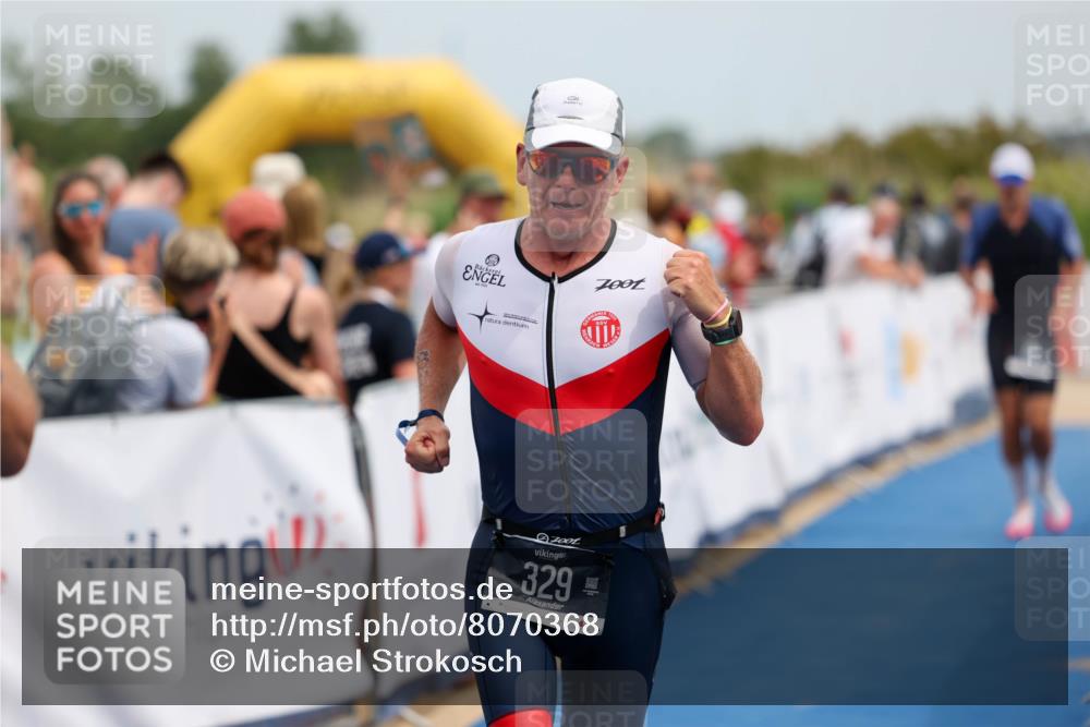 22.06.2025 - Viking Triathlon Michael Strokosch http://msf.ph/oto/8070368 22.06.2025 14:53:46 Ziel 329, 478 meine-sportfotos.de