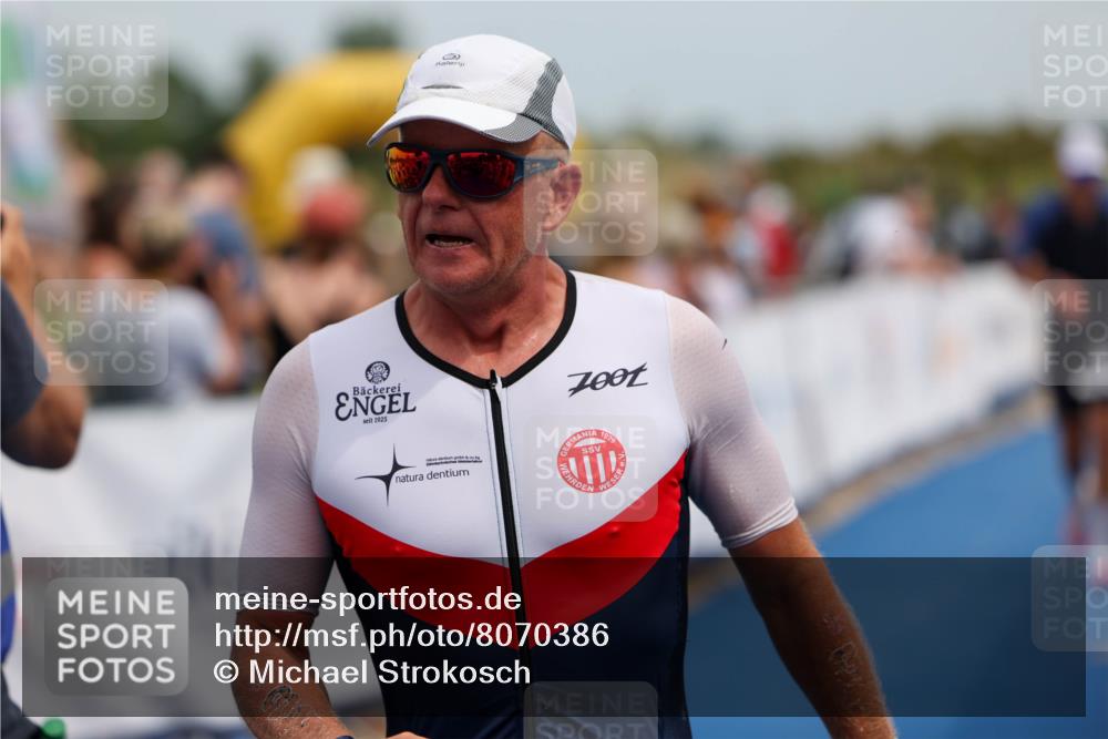 22.06.2025 - Viking Triathlon Michael Strokosch http://msf.ph/oto/8070386 22.06.2025 14:53:47 Ziel 329, 478 meine-sportfotos.de