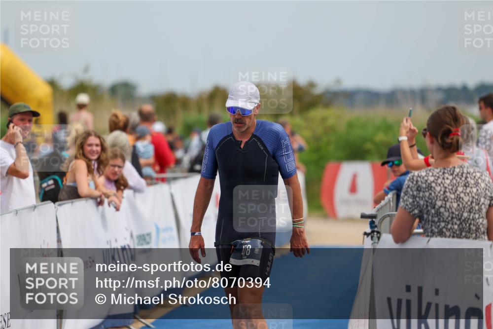 22.06.2025 - Viking Triathlon Michael Strokosch http://msf.ph/oto/8070394 22.06.2025 14:53:50 Ziel 329, 478 meine-sportfotos.de