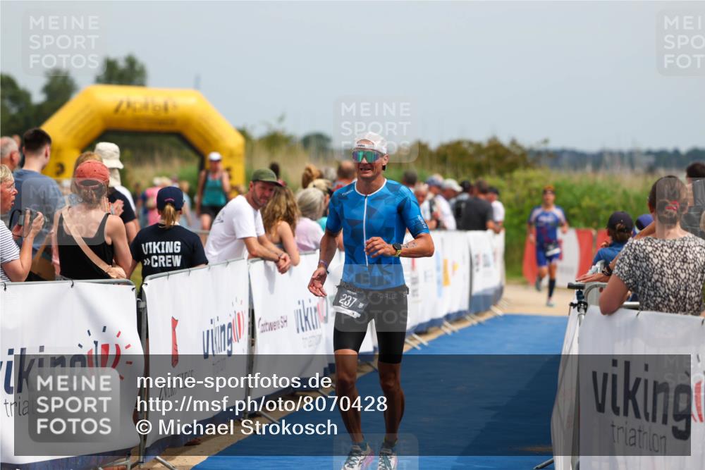 22.06.2025 - Viking Triathlon Michael Strokosch http://msf.ph/oto/8070428 22.06.2025 14:54:19 Ziel 237 meine-sportfotos.de