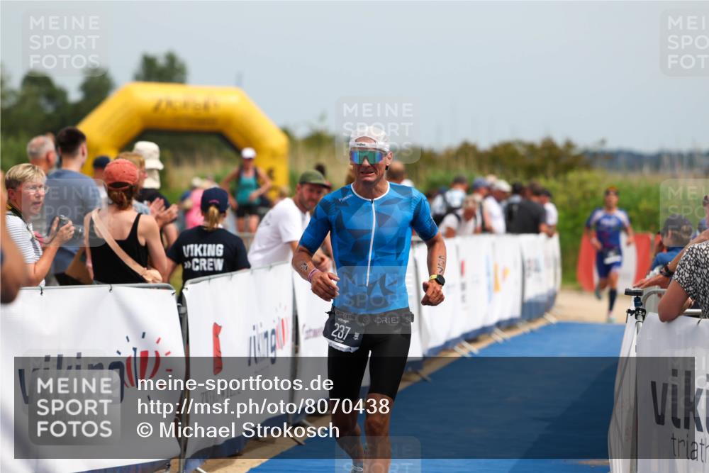 22.06.2025 - Viking Triathlon Michael Strokosch http://msf.ph/oto/8070438 22.06.2025 14:54:19 Ziel 237 meine-sportfotos.de