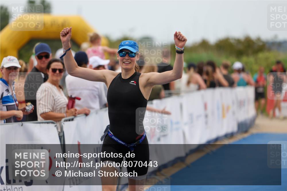22.06.2025 - Viking Triathlon Michael Strokosch http://msf.ph/oto/8070443 22.06.2025 15:24:57 Ziel 200 meine-sportfotos.de