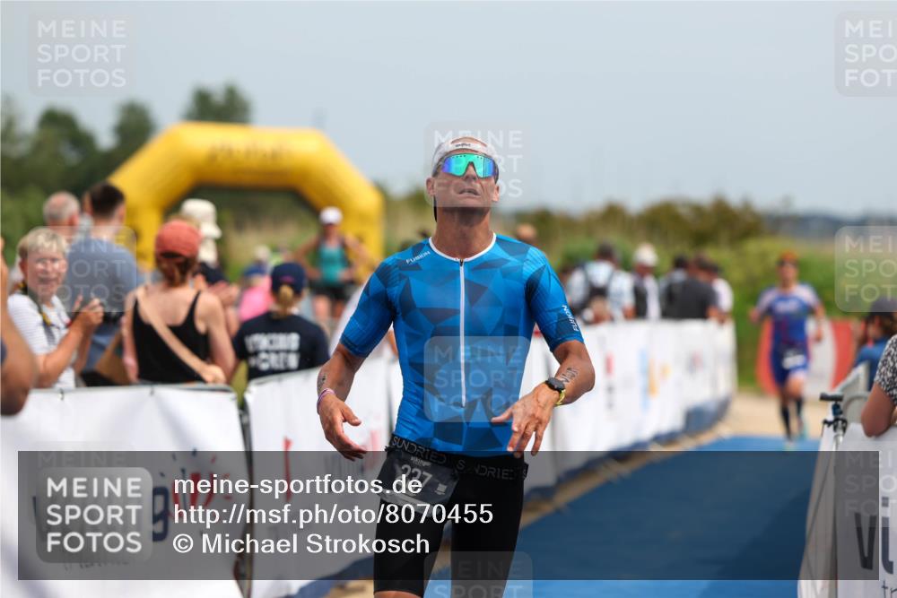 22.06.2025 - Viking Triathlon Michael Strokosch http://msf.ph/oto/8070455 22.06.2025 14:54:21 Ziel 135, 237 meine-sportfotos.de