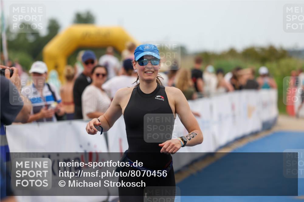 22.06.2025 - Viking Triathlon Michael Strokosch http://msf.ph/oto/8070456 22.06.2025 15:24:58 Ziel 200 meine-sportfotos.de
