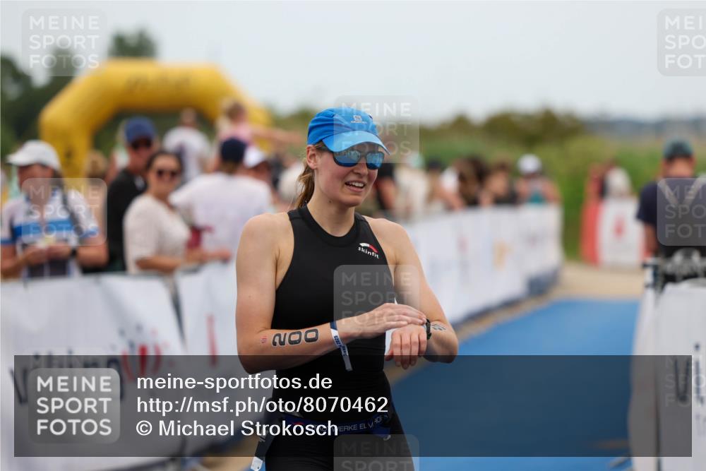 22.06.2025 - Viking Triathlon Michael Strokosch http://msf.ph/oto/8070462 22.06.2025 15:24:59 Ziel 200 meine-sportfotos.de