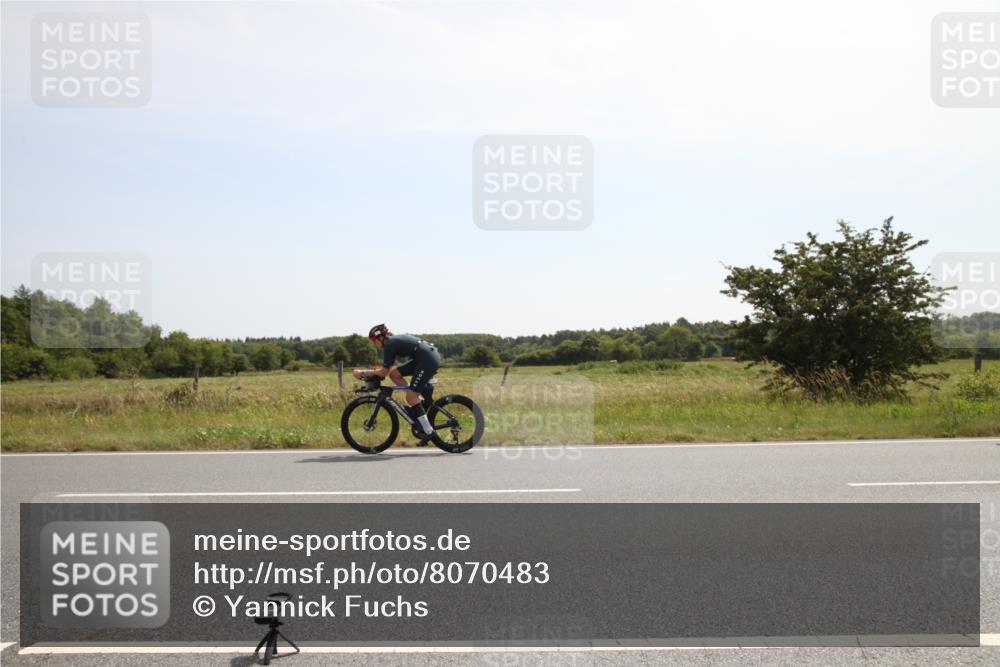22.06.2025 - Viking Triathlon Yannick Fuchs http://msf.ph/oto/8070483 22.06.2025 11:42:10 Radfahren 20, 88, 265, 297, 333, 456 meine-sportfotos.de
