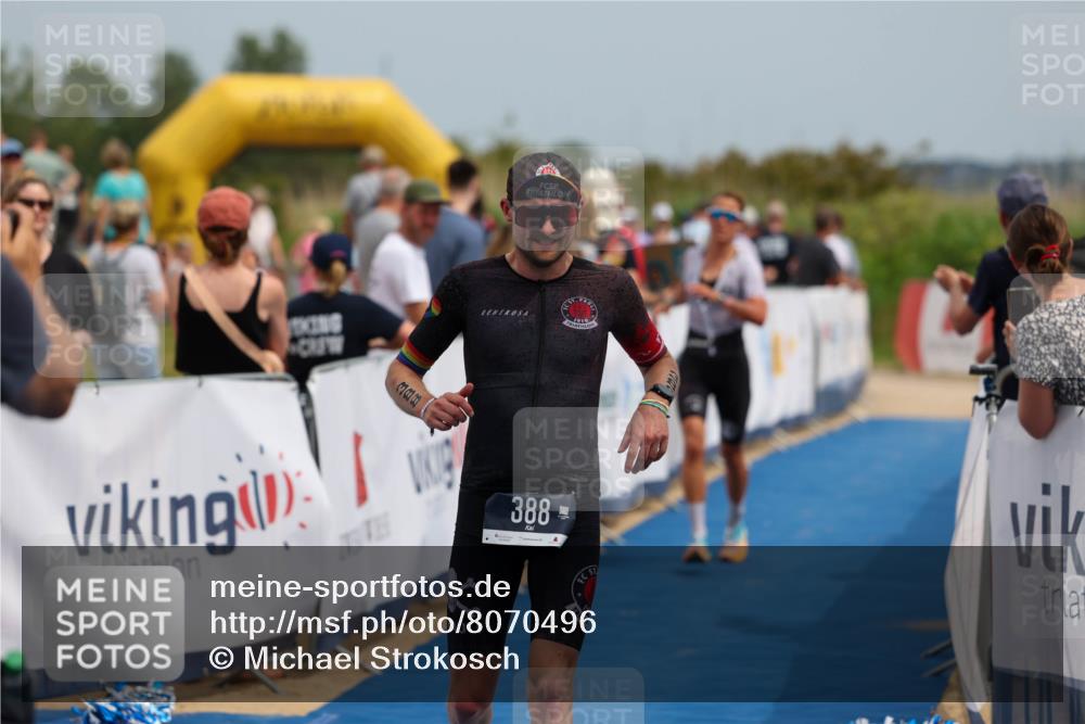 22.06.2025 - Viking Triathlon Michael Strokosch http://msf.ph/oto/8070496 22.06.2025 14:55:38 Ziel 30, 388 meine-sportfotos.de