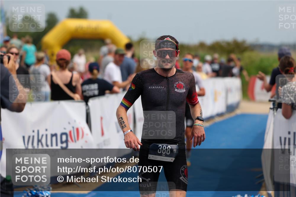 22.06.2025 - Viking Triathlon Michael Strokosch http://msf.ph/oto/8070507 22.06.2025 14:55:38 Ziel 30, 388 meine-sportfotos.de