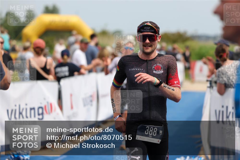 22.06.2025 - Viking Triathlon Michael Strokosch http://msf.ph/oto/8070515 22.06.2025 14:55:39 Ziel 30, 388 meine-sportfotos.de