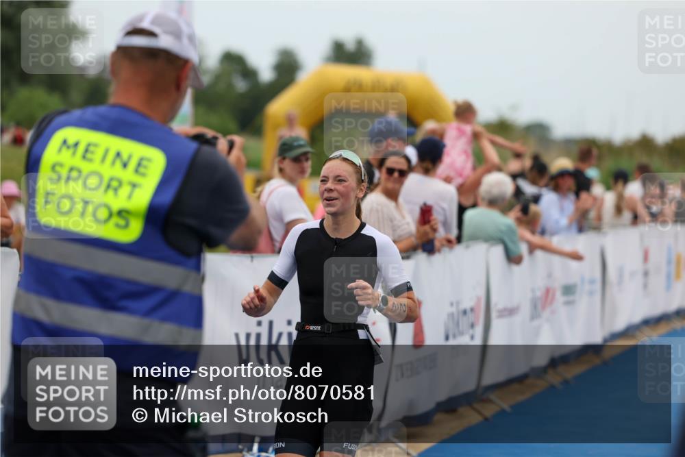22.06.2025 - Viking Triathlon Michael Strokosch http://msf.ph/oto/8070581 22.06.2025 15:25:53 Ziel 22, 44, 343 meine-sportfotos.de