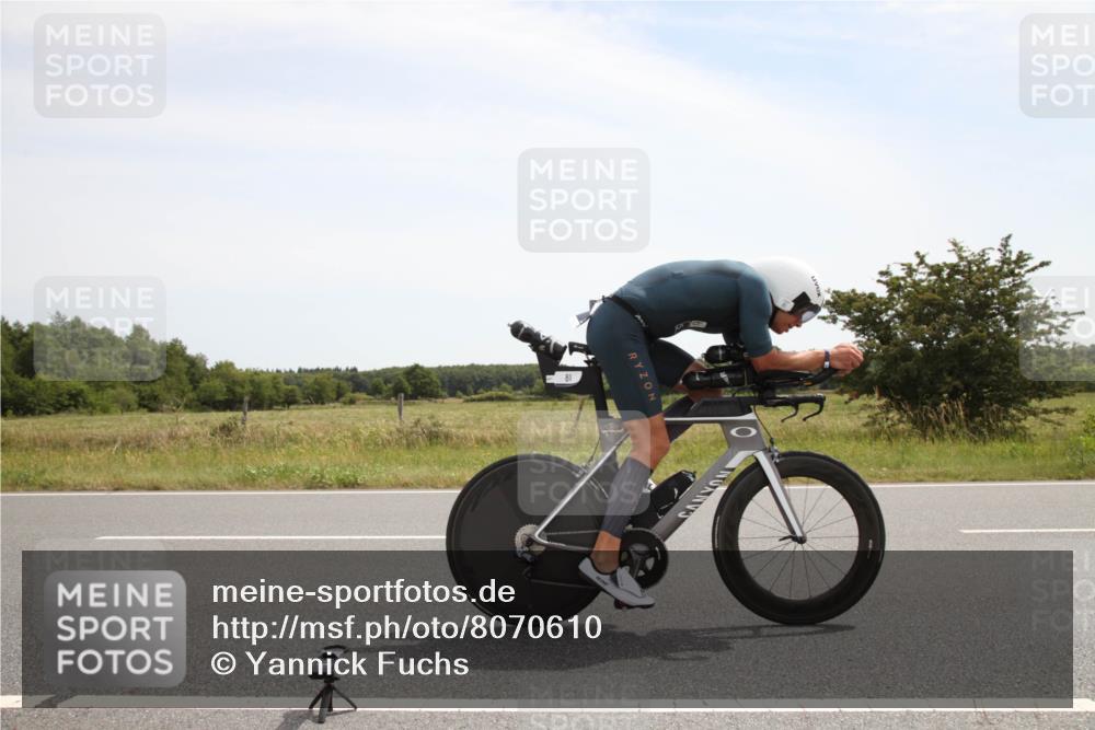 22.06.2025 - Viking Triathlon Yannick Fuchs http://msf.ph/oto/8070610 22.06.2025 12:19:33 Radfahren 81, 196, 620 meine-sportfotos.de