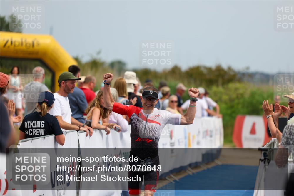 22.06.2025 - Viking Triathlon Michael Strokosch http://msf.ph/oto/8070648 22.06.2025 14:56:40 Ziel 88, 352 meine-sportfotos.de