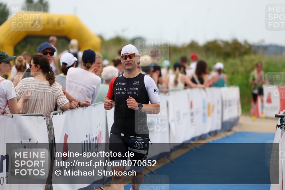 22.06.2025 - Viking Triathlon Michael Strokosch http://msf.ph/oto/8070652 22.06.2025 15:26:39 Ziel 385 meine-sportfotos.de