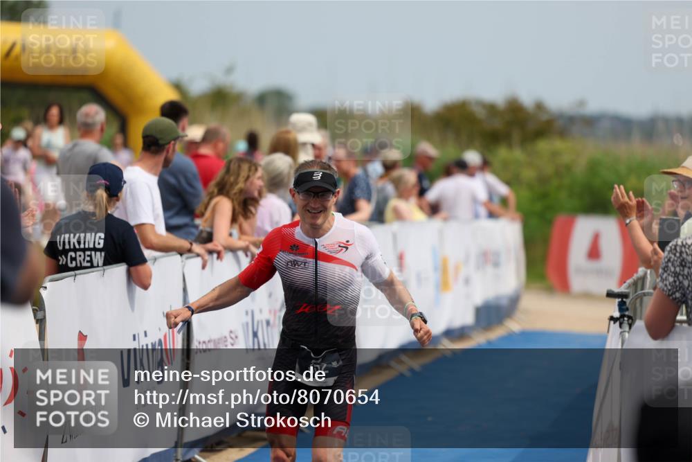 22.06.2025 - Viking Triathlon Michael Strokosch http://msf.ph/oto/8070654 22.06.2025 14:56:40 Ziel 88, 352 meine-sportfotos.de