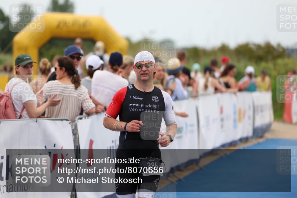 22.06.2025 - Viking Triathlon Michael Strokosch http://msf.ph/oto/8070656 22.06.2025 15:26:39 Ziel 385 meine-sportfotos.de