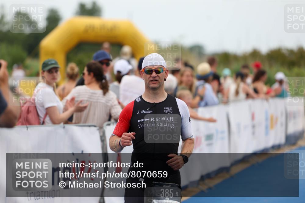 22.06.2025 - Viking Triathlon Michael Strokosch http://msf.ph/oto/8070659 22.06.2025 15:26:40 Ziel 385 meine-sportfotos.de