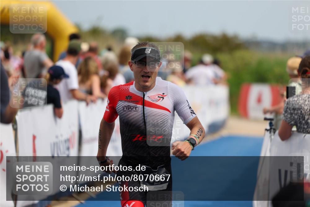 22.06.2025 - Viking Triathlon Michael Strokosch http://msf.ph/oto/8070667 22.06.2025 14:56:41 Ziel 352 meine-sportfotos.de