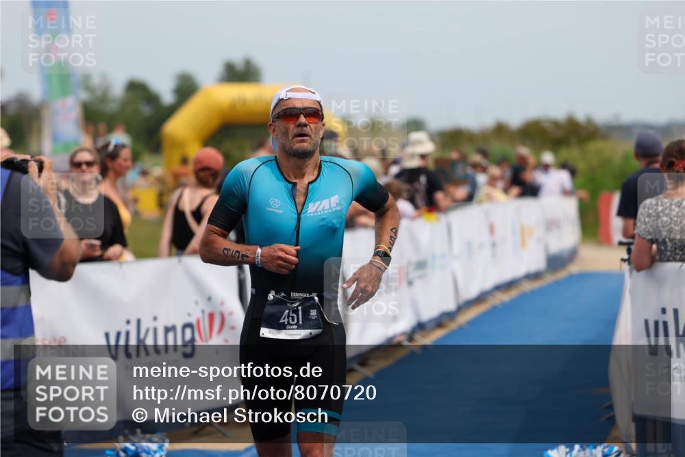 22.06.2025 - Viking Triathlon Michael Strokosch http://msf.ph/oto/8070720 22.06.2025 14:57:28 Ziel 451 meine-sportfotos.de
