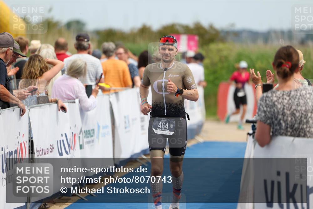 22.06.2025 - Viking Triathlon Michael Strokosch http://msf.ph/oto/8070743 22.06.2025 14:58:36 Ziel 464 meine-sportfotos.de