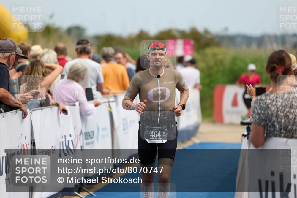 22.06.2025 - Viking Triathlon Michael Strokosch http://msf.ph/oto/8070747 22.06.2025 14:58:36 Ziel 464 meine-sportfotos.de