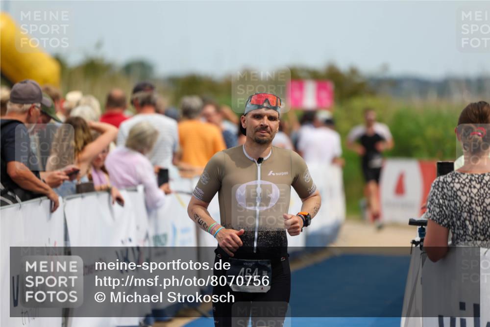 22.06.2025 - Viking Triathlon Michael Strokosch http://msf.ph/oto/8070756 22.06.2025 14:58:37 Ziel 464 meine-sportfotos.de