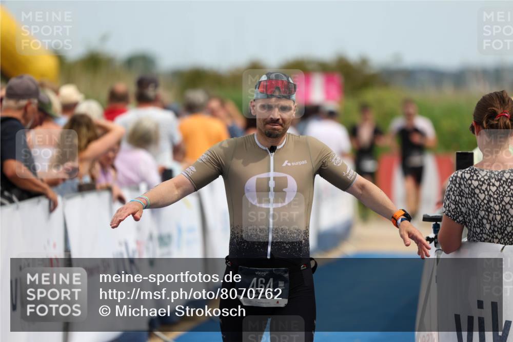 22.06.2025 - Viking Triathlon Michael Strokosch http://msf.ph/oto/8070762 22.06.2025 14:58:38 Ziel 464 meine-sportfotos.de