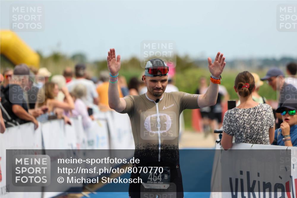 22.06.2025 - Viking Triathlon Michael Strokosch http://msf.ph/oto/8070770 22.06.2025 14:58:39 Ziel 233, 464 meine-sportfotos.de