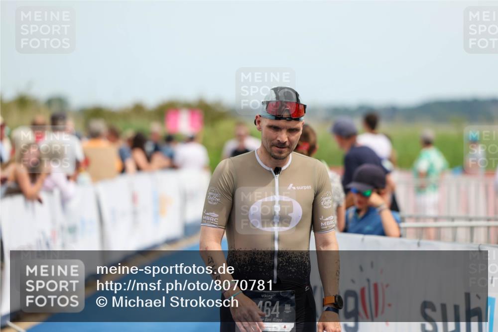 22.06.2025 - Viking Triathlon Michael Strokosch http://msf.ph/oto/8070781 22.06.2025 14:58:40 Ziel 233, 464 meine-sportfotos.de