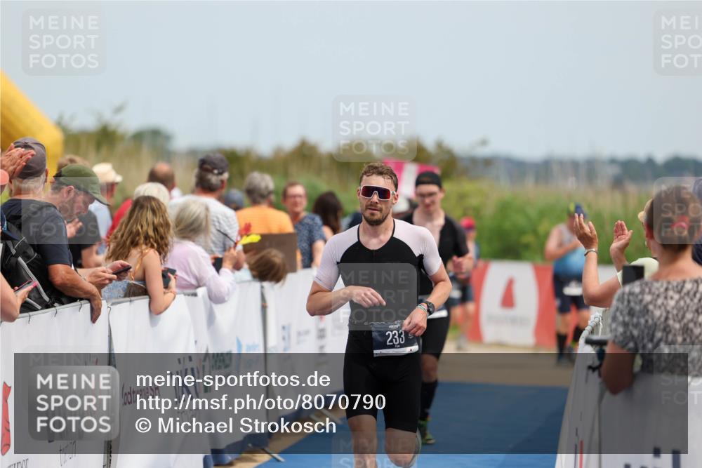 22.06.2025 - Viking Triathlon Michael Strokosch http://msf.ph/oto/8070790 22.06.2025 14:58:44 Ziel 233, 464, 508 meine-sportfotos.de