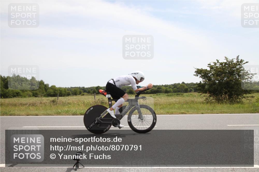 22.06.2025 - Viking Triathlon Yannick Fuchs http://msf.ph/oto/8070791 22.06.2025 12:20:43 Radfahren 40, 108, 230, 283, 369, 388, 499 meine-sportfotos.de