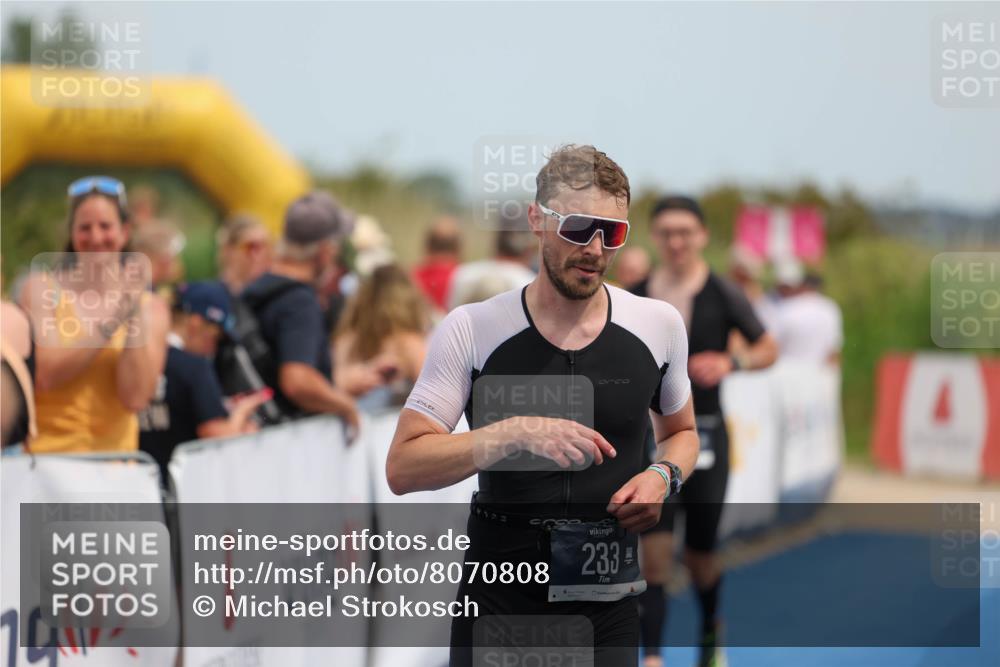 22.06.2025 - Viking Triathlon Michael Strokosch http://msf.ph/oto/8070808 22.06.2025 14:58:45 Ziel 233, 508 meine-sportfotos.de