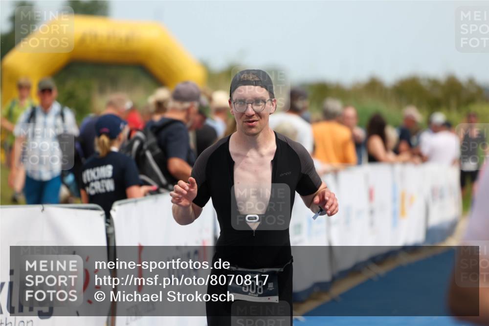 22.06.2025 - Viking Triathlon Michael Strokosch http://msf.ph/oto/8070817 22.06.2025 14:58:47 Ziel 233, 508 meine-sportfotos.de
