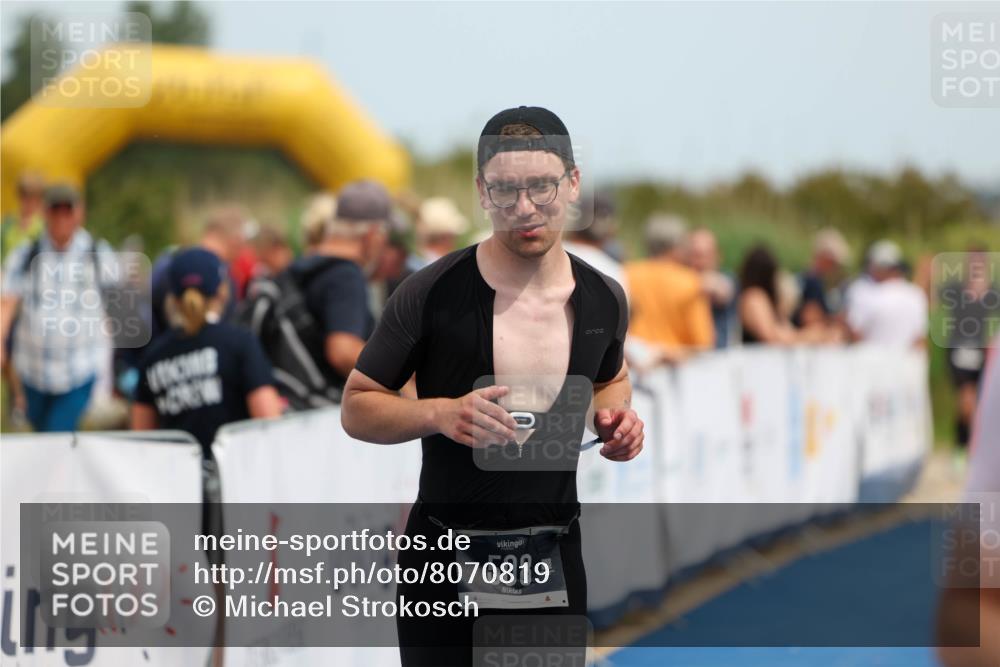 22.06.2025 - Viking Triathlon Michael Strokosch http://msf.ph/oto/8070819 22.06.2025 14:58:48 Ziel 233, 508 meine-sportfotos.de
