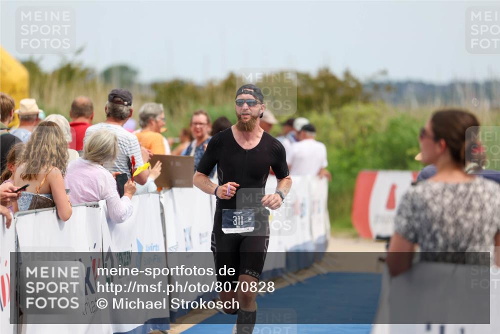 22.06.2025 - Viking Triathlon Michael Strokosch http://msf.ph/oto/8070828 22.06.2025 14:58:54 Ziel 311 meine-sportfotos.de