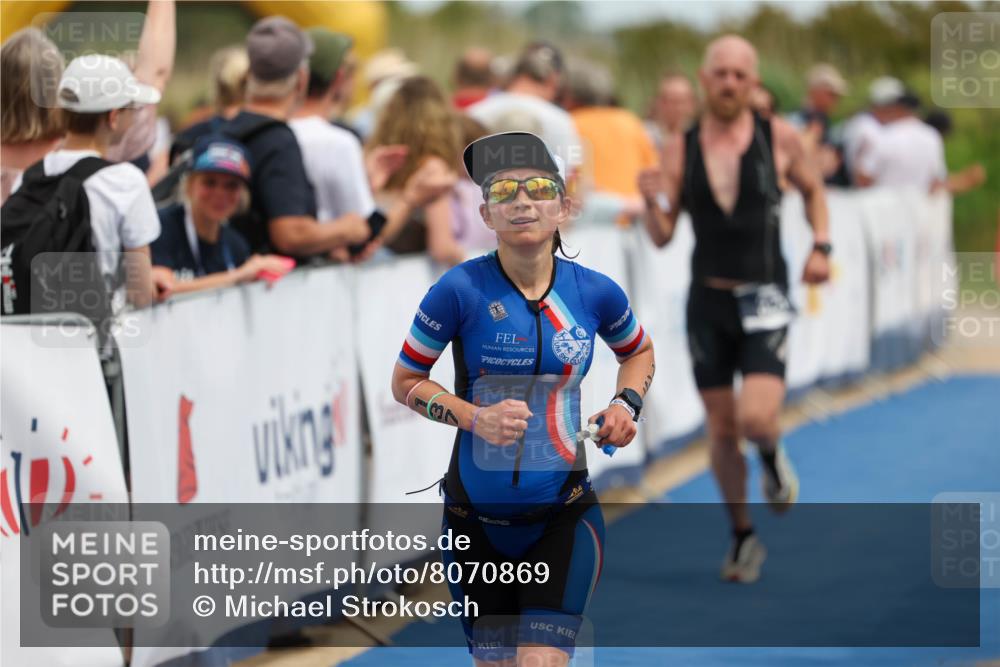 22.06.2025 - Viking Triathlon Michael Strokosch http://msf.ph/oto/8070869 22.06.2025 14:59:08 Ziel 137, 325 meine-sportfotos.de