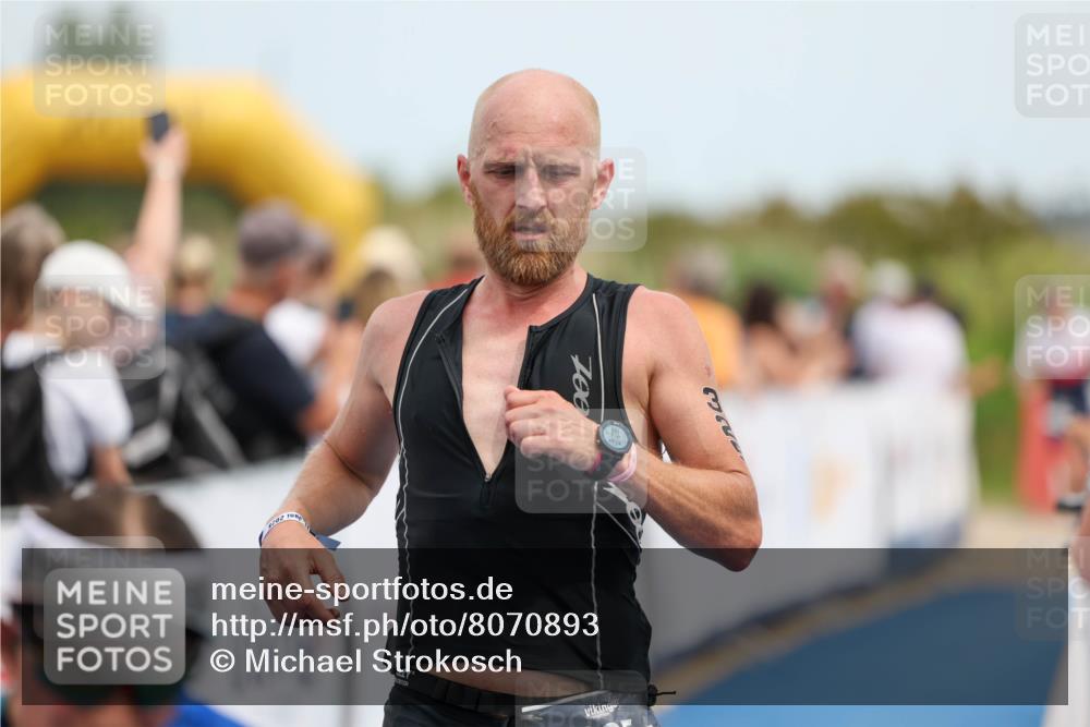 22.06.2025 - Viking Triathlon Michael Strokosch http://msf.ph/oto/8070893 22.06.2025 14:59:11 Ziel 137, 325 meine-sportfotos.de
