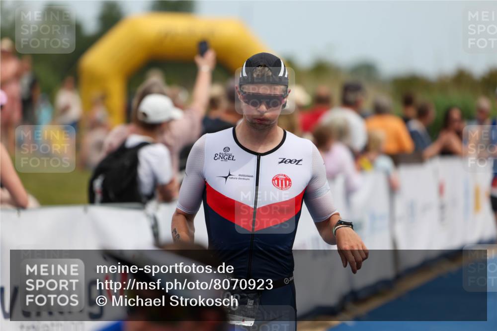 22.06.2025 - Viking Triathlon Michael Strokosch http://msf.ph/oto/8070923 22.06.2025 14:59:18 Ziel 196, 611 meine-sportfotos.de