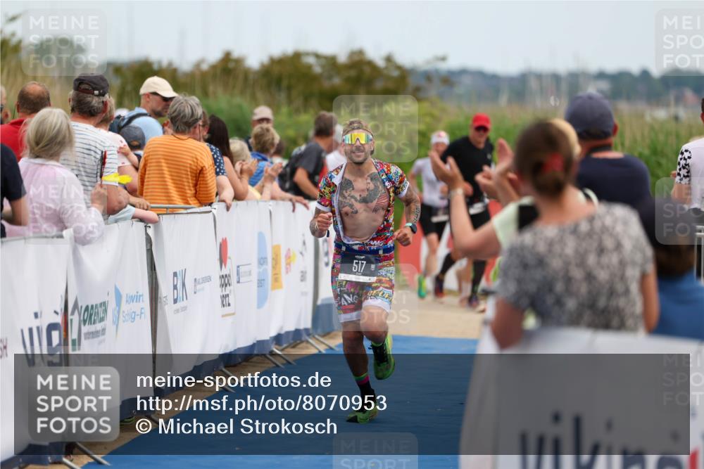 22.06.2025 - Viking Triathlon Michael Strokosch http://msf.ph/oto/8070953 22.06.2025 15:00:03 Ziel 517 meine-sportfotos.de