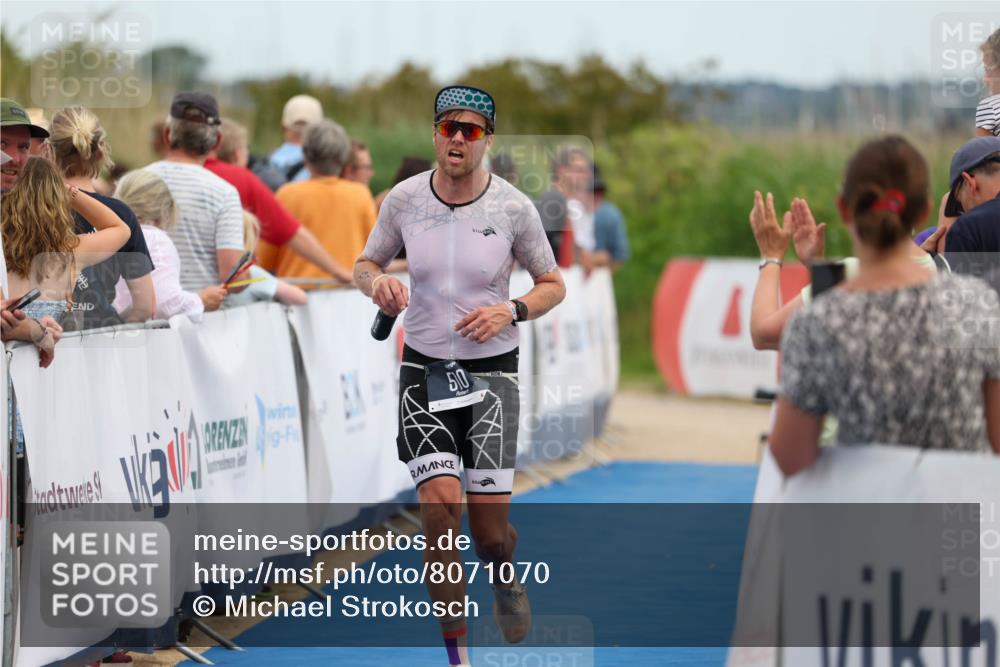 22.06.2025 - Viking Triathlon Michael Strokosch http://msf.ph/oto/8071070 22.06.2025 15:00:58 Ziel 474, 510 meine-sportfotos.de