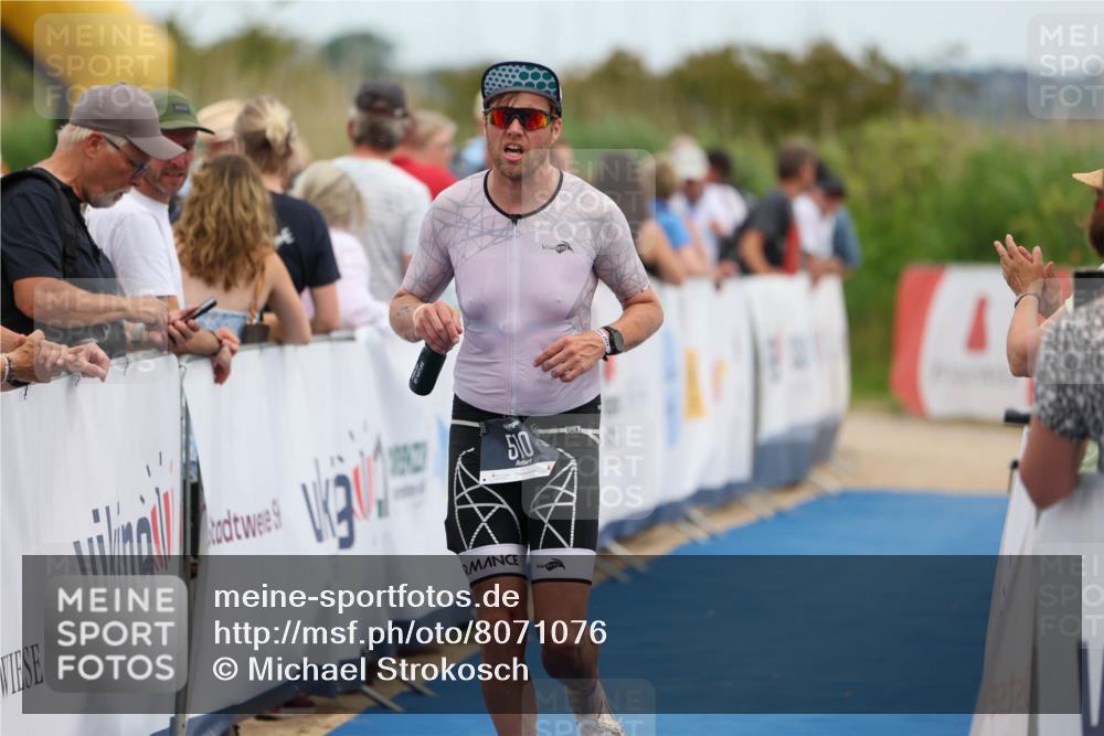 22.06.2025 - Viking Triathlon Michael Strokosch http://msf.ph/oto/8071076 22.06.2025 15:00:59 Ziel 474, 510 meine-sportfotos.de