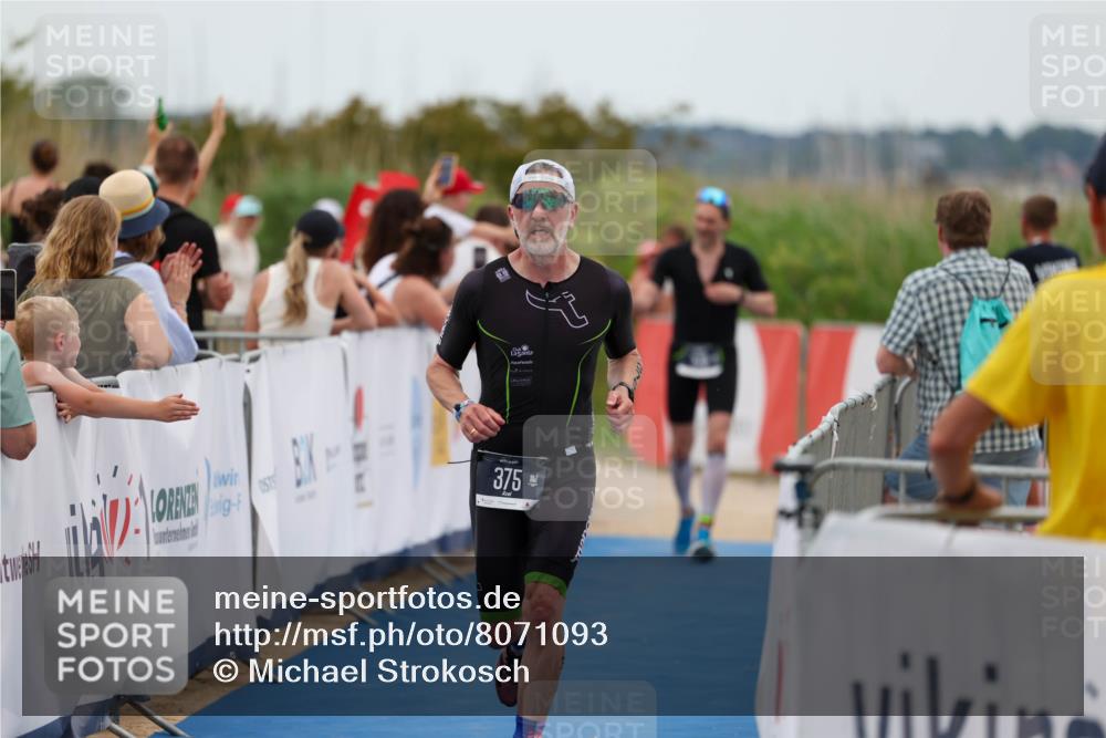 22.06.2025 - Viking Triathlon Michael Strokosch http://msf.ph/oto/8071093 22.06.2025 15:27:08 Ziel 375 meine-sportfotos.de