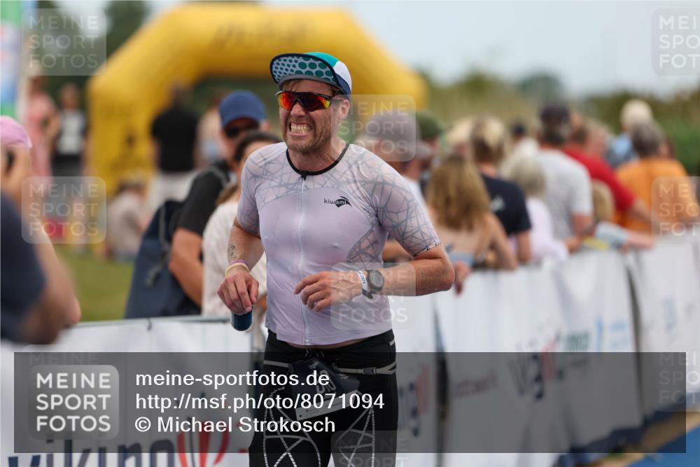 22.06.2025 - Viking Triathlon Michael Strokosch http://msf.ph/oto/8071094 22.06.2025 15:01:00 Ziel 474, 510 meine-sportfotos.de