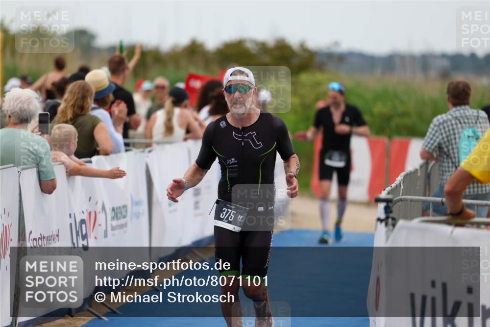 22.06.2025 - Viking Triathlon Michael Strokosch http://msf.ph/oto/8071101 22.06.2025 15:27:09 Ziel 375 meine-sportfotos.de