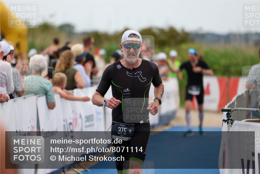 22.06.2025 - Viking Triathlon Michael Strokosch http://msf.ph/oto/8071114 22.06.2025 15:27:10 Ziel 370, 375 meine-sportfotos.de