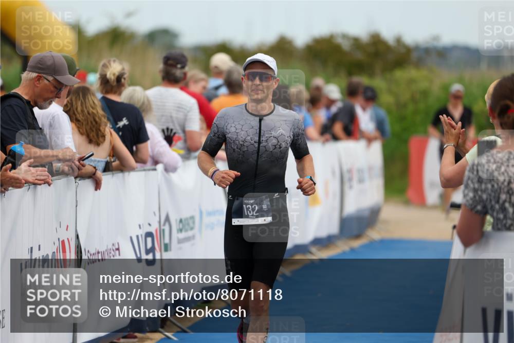 22.06.2025 - Viking Triathlon Michael Strokosch http://msf.ph/oto/8071118 22.06.2025 15:01:18 Ziel 132 meine-sportfotos.de