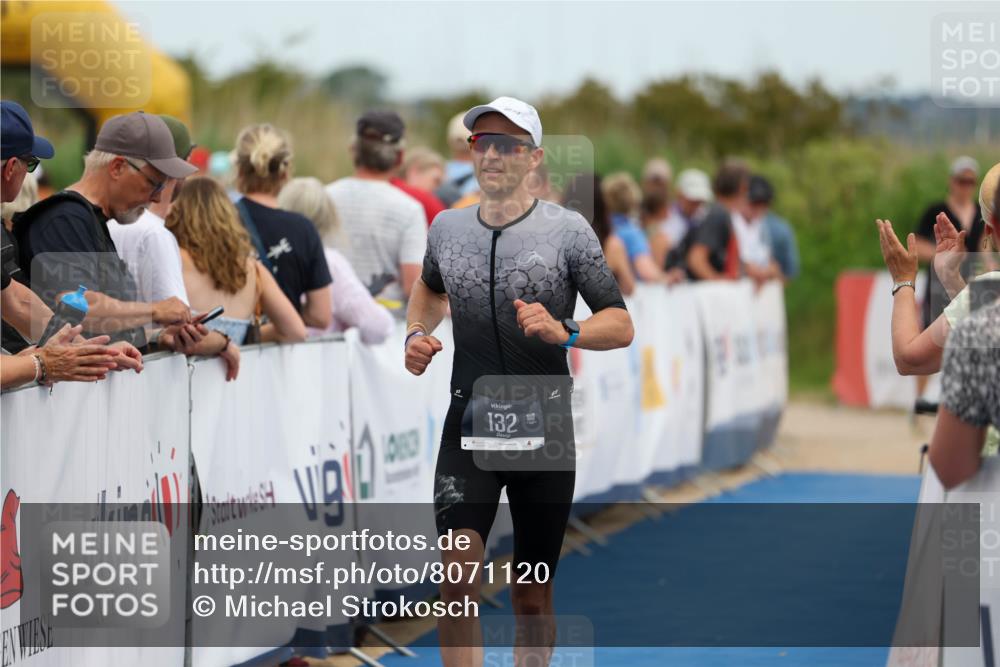 22.06.2025 - Viking Triathlon Michael Strokosch http://msf.ph/oto/8071120 22.06.2025 15:01:18 Ziel 132 meine-sportfotos.de
