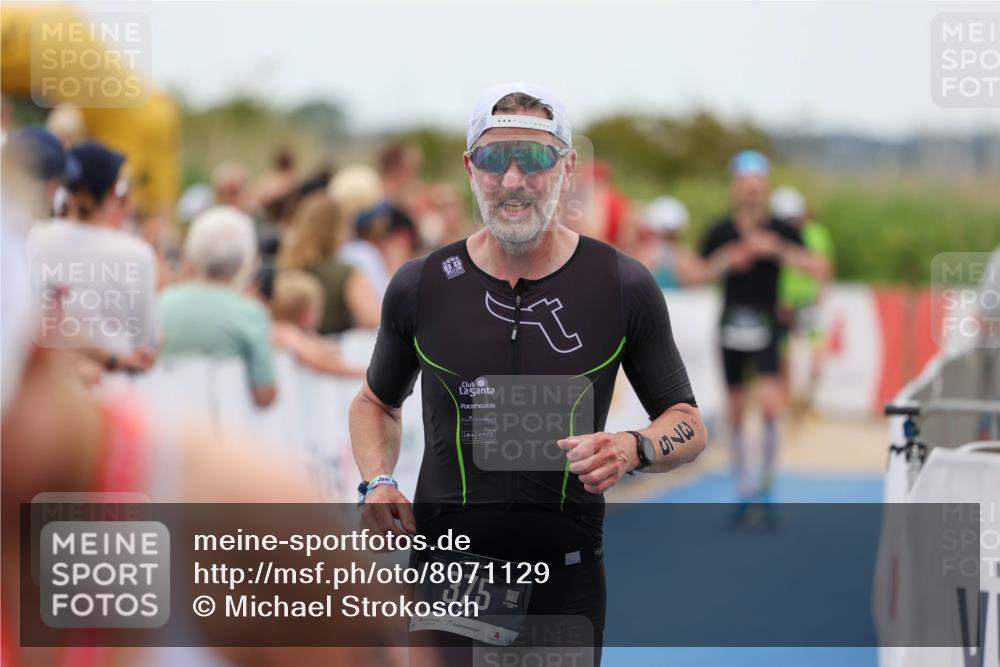 22.06.2025 - Viking Triathlon Michael Strokosch http://msf.ph/oto/8071129 22.06.2025 15:27:11 Ziel 370, 375 meine-sportfotos.de