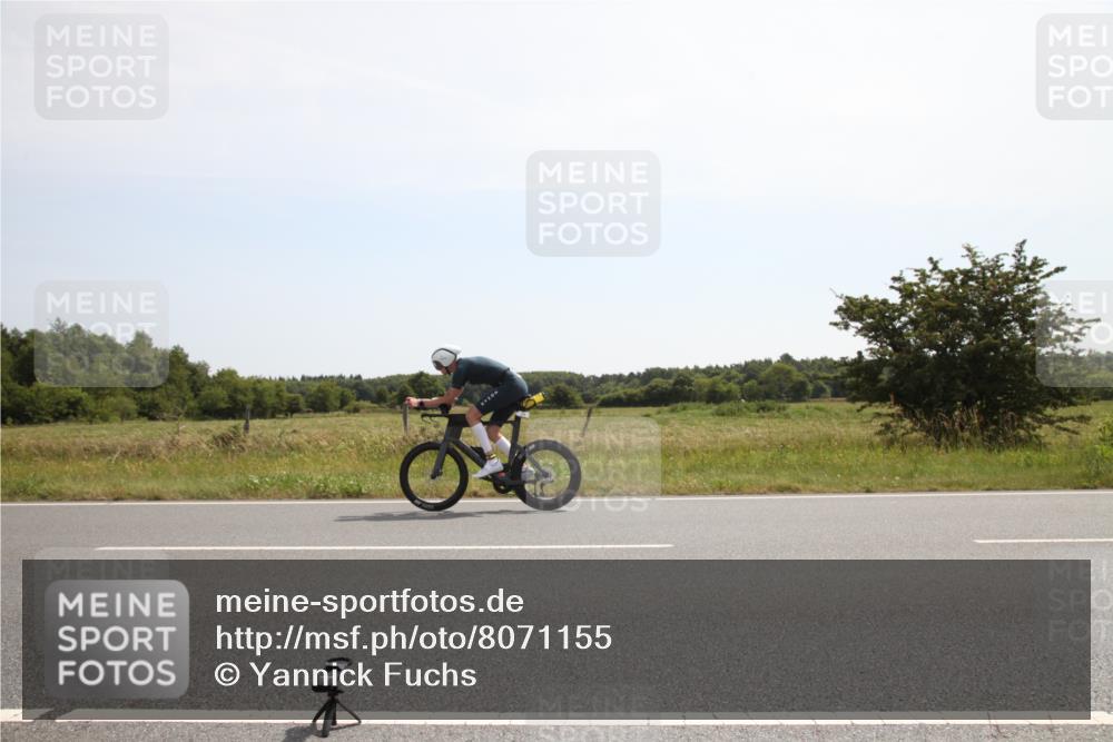 22.06.2025 - Viking Triathlon Yannick Fuchs http://msf.ph/oto/8071155 22.06.2025 11:47:15 Radfahren 23, 206, 235, 529 meine-sportfotos.de