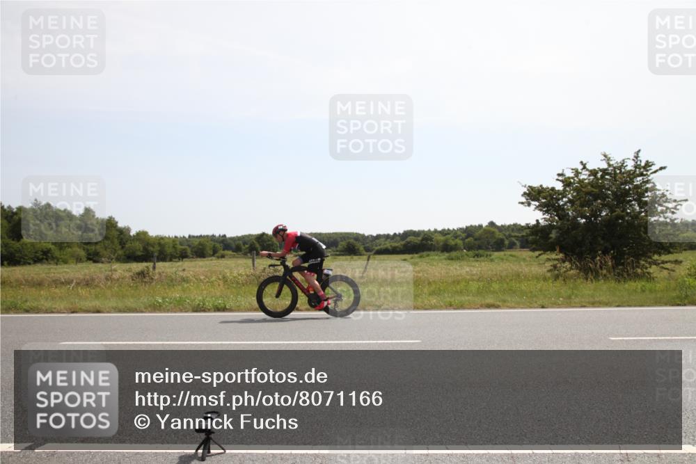22.06.2025 - Viking Triathlon Yannick Fuchs http://msf.ph/oto/8071166 22.06.2025 11:47:18 Radfahren 9, 23, 61, 235 meine-sportfotos.de