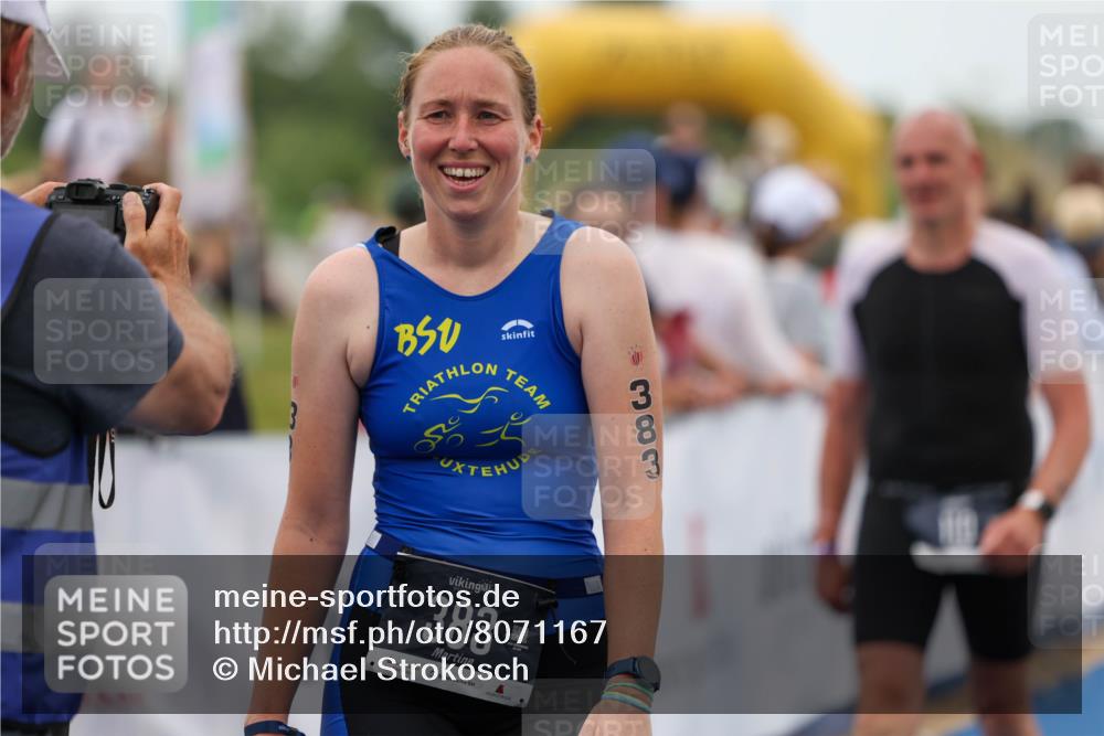 22.06.2025 - Viking Triathlon Michael Strokosch http://msf.ph/oto/8071167 22.06.2025 15:27:25 Ziel 110, 383, 507 meine-sportfotos.de